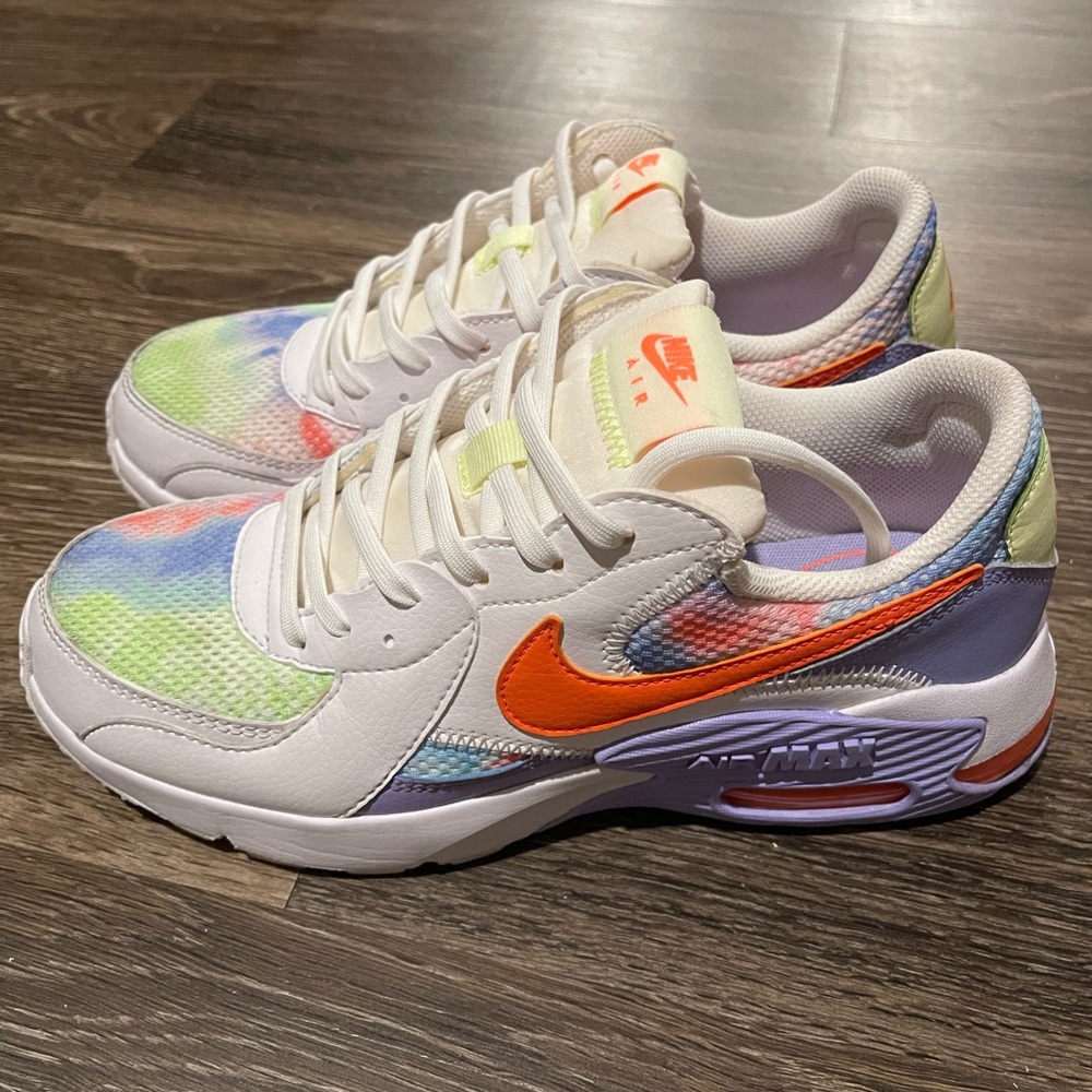 Nike Air Max Excee Women’s Size 8.5